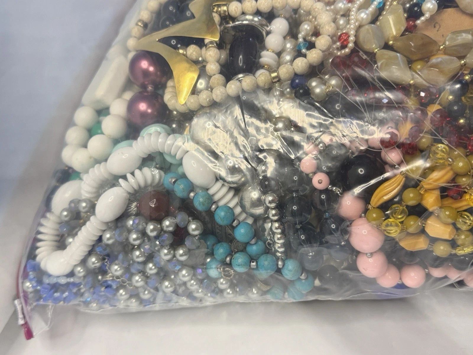14Lbs Vintage Mod WEAR Sell Signed Unsigned Necklaces Pearl Bead Stone Lucite