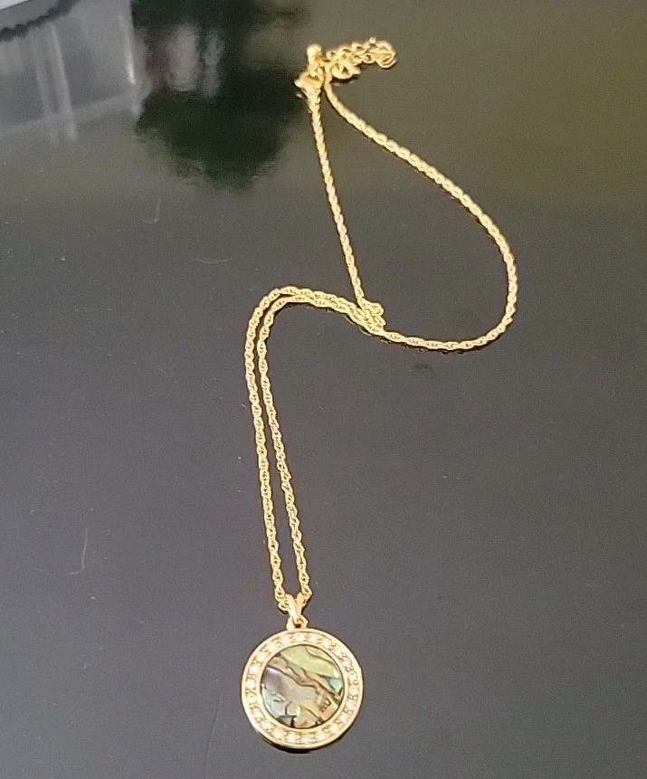 Vintage Nina Ricci Rhinestone Abalone Pendant Necklace 17″ w/3in. Extender