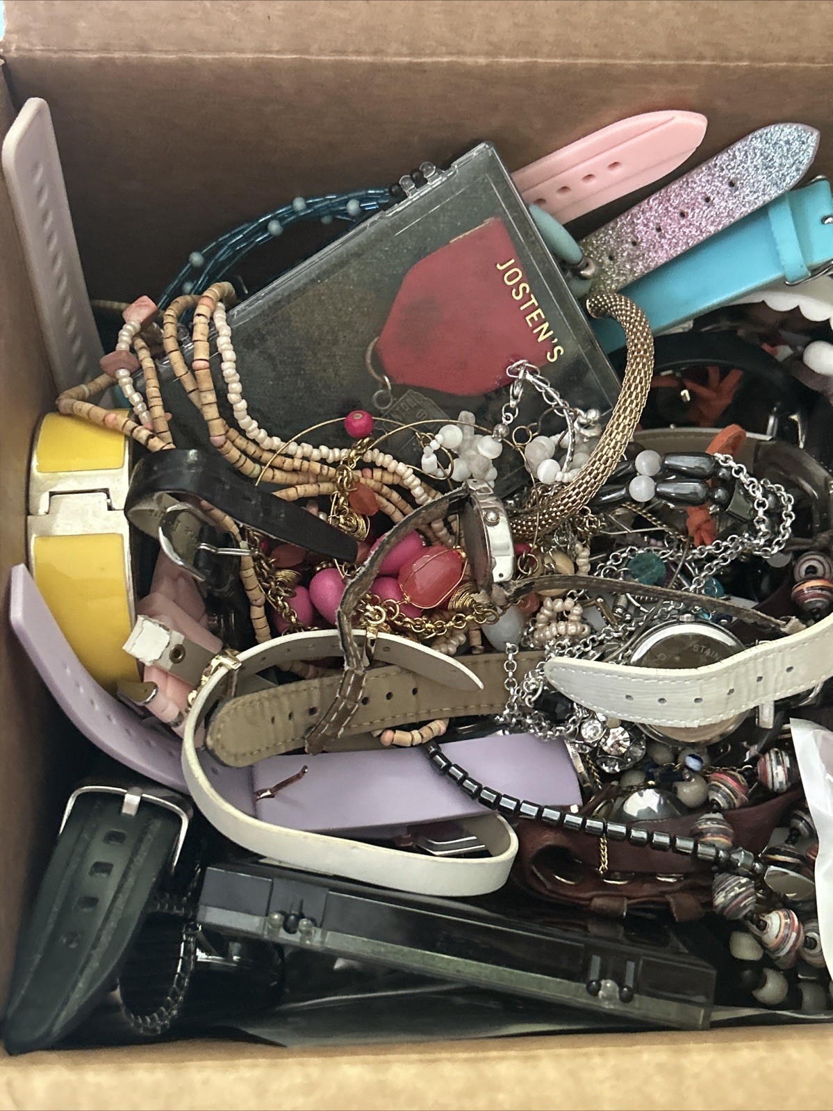HUGE 9.5 lbs Jewelry Lot WEARABLE & REPAIR CRAFTING Unsearched VTG/NOW ESTATE