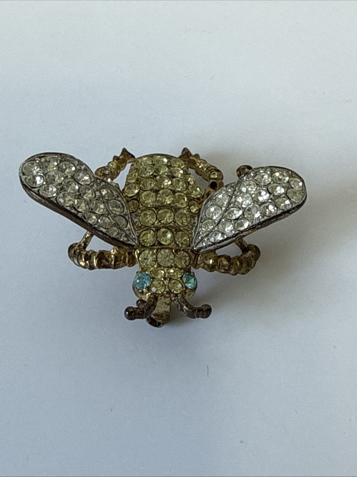 VTG Signed KJL Kenneth Jay Lane Rhinestone Bumble Bee brooch SEE PICTURES