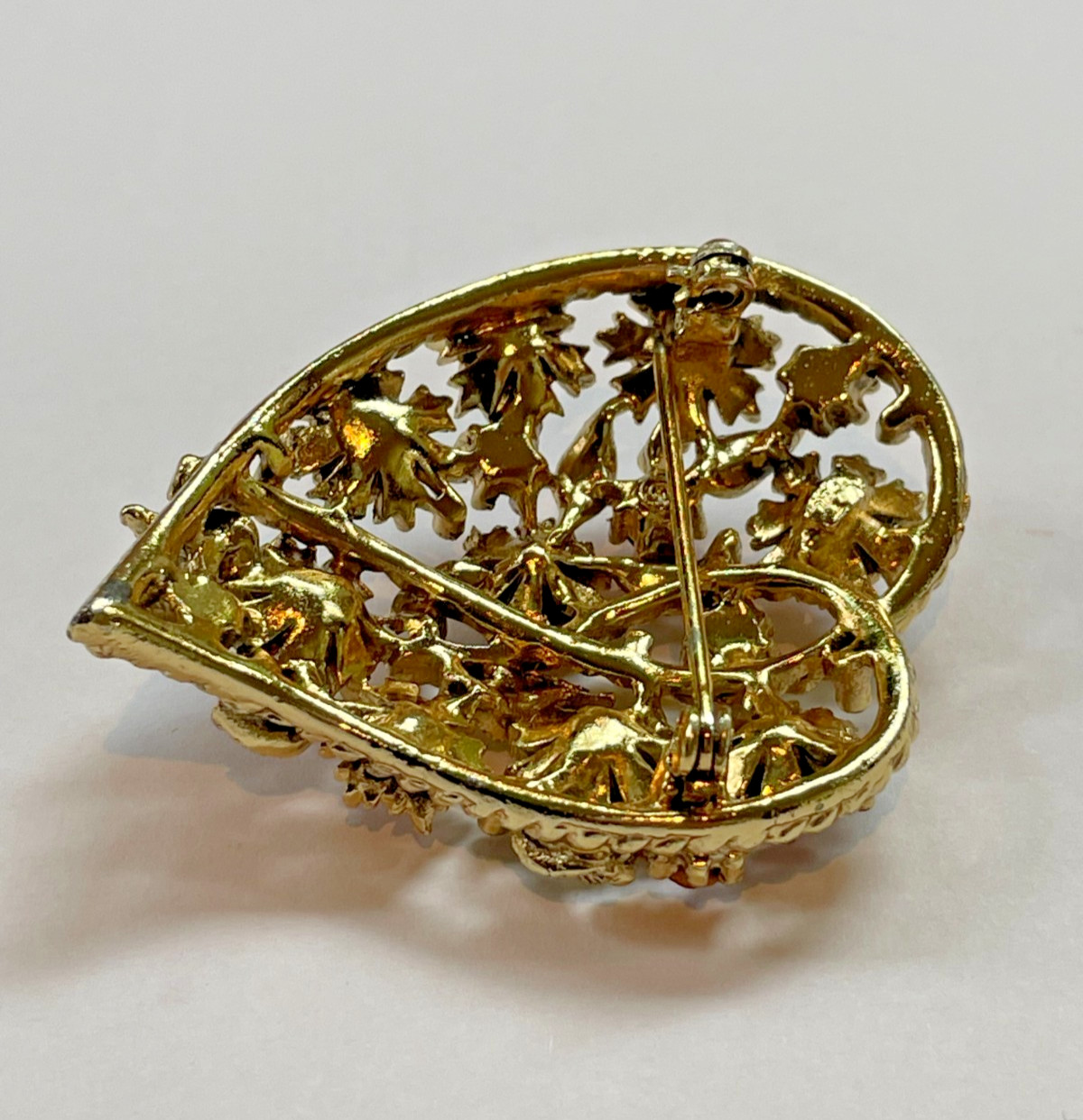 Vintage Pink Rhinestone Heart Brooch | Gold Filigree | 1950s | 2″