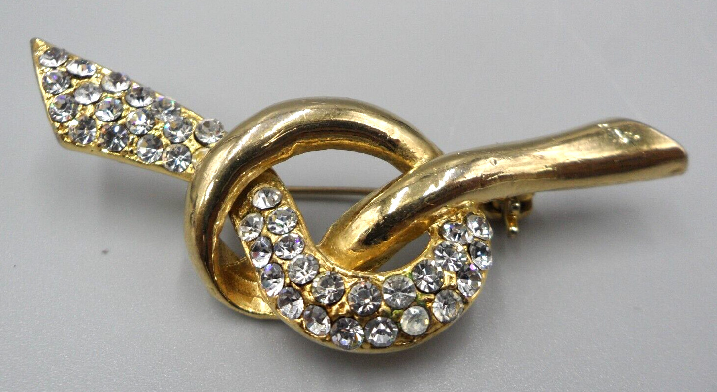 1940s Knot Brooch Clear Pave Rhinestone Ribbon Gold Tone Signed Vintage 2.5″