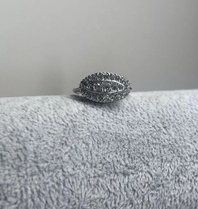 18k White gold HGE Heavy Gold Electroplated Cz Rhinestone Ring Vintage Size 7