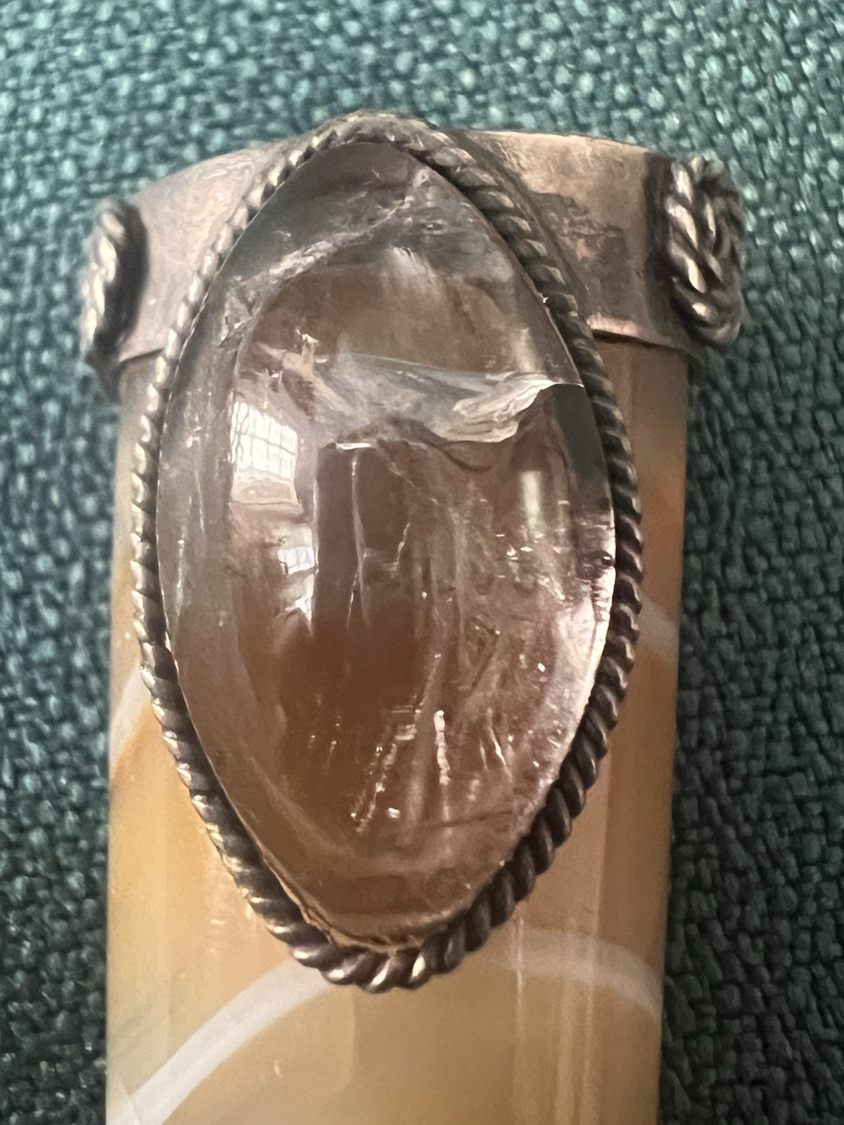 VINTAGE POLISHED CARVED STONE MANO FIGA W/STERLING GOOD LUCK CHARM PENDANT