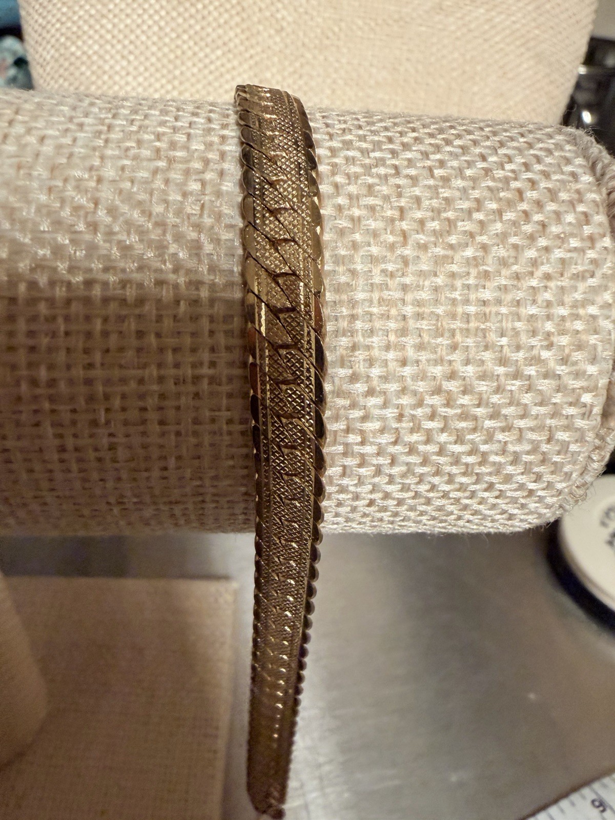 Vintage Gold-Tone Bracelet 7.5 Inches
