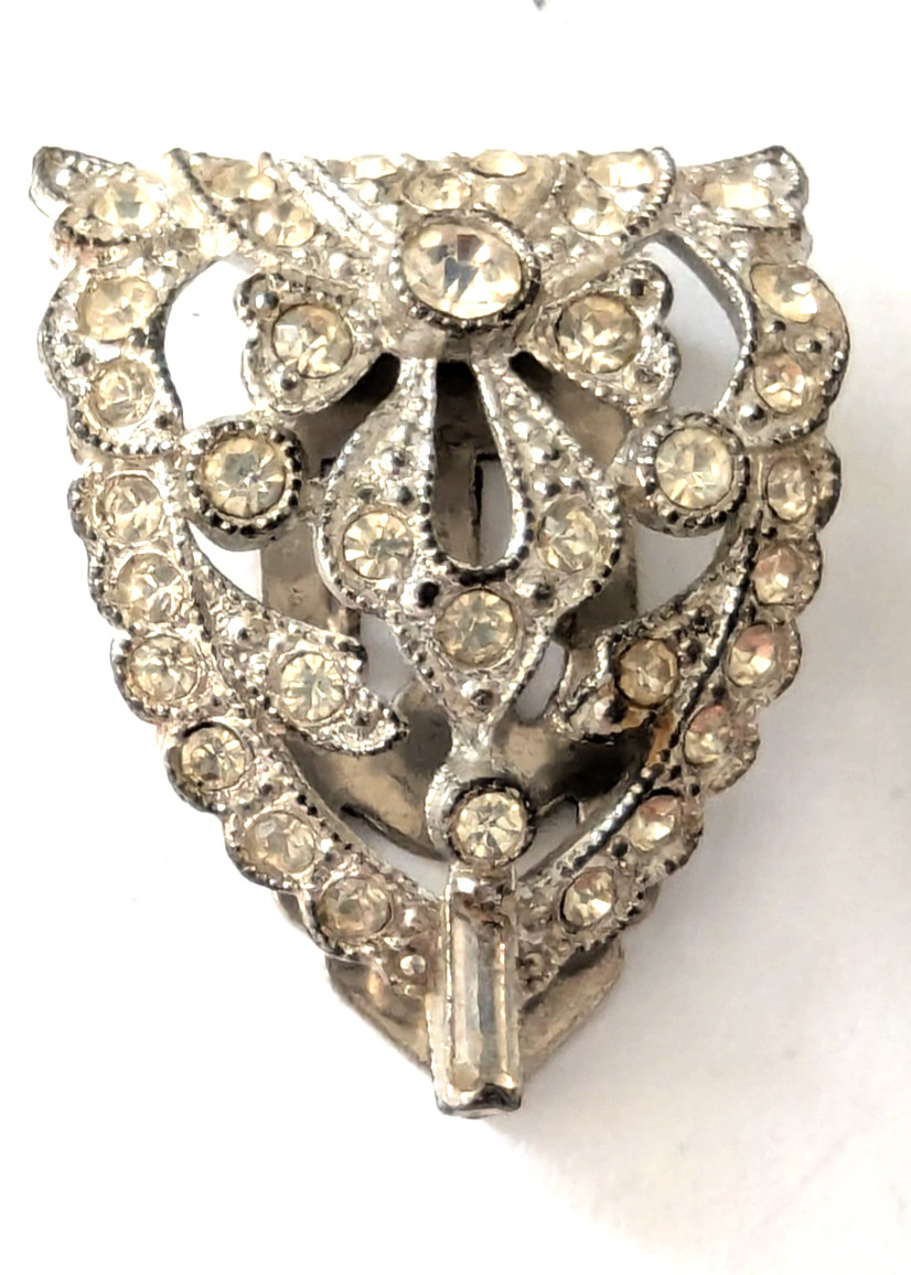 2 Art Deco Rhinestone Dress Fur Clips Silver Pot Metal No Missing Stones Vintage