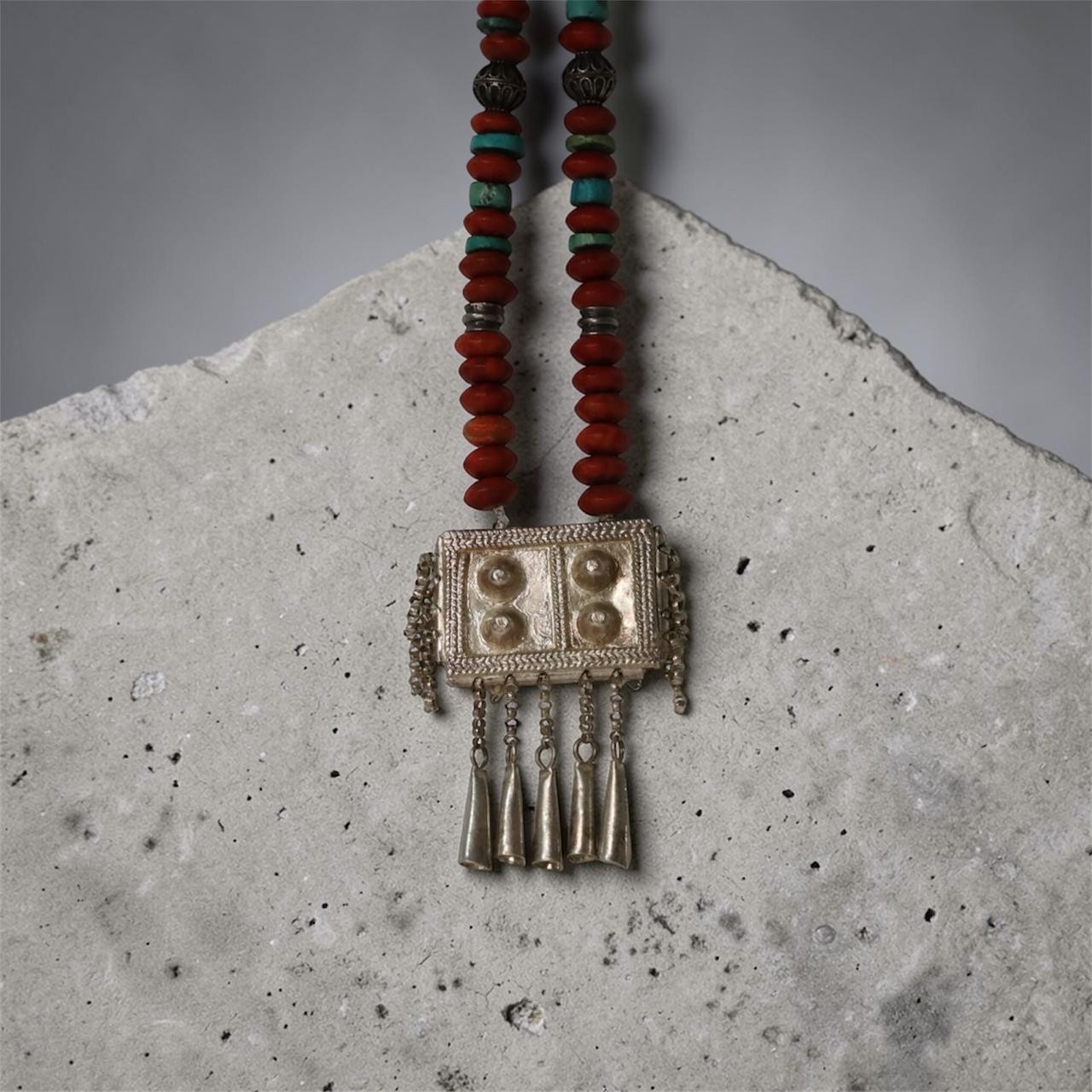 Vintage Yemeni Silver Hirz Necklace 45cm Handmade Carnelian Turquoise Tribal