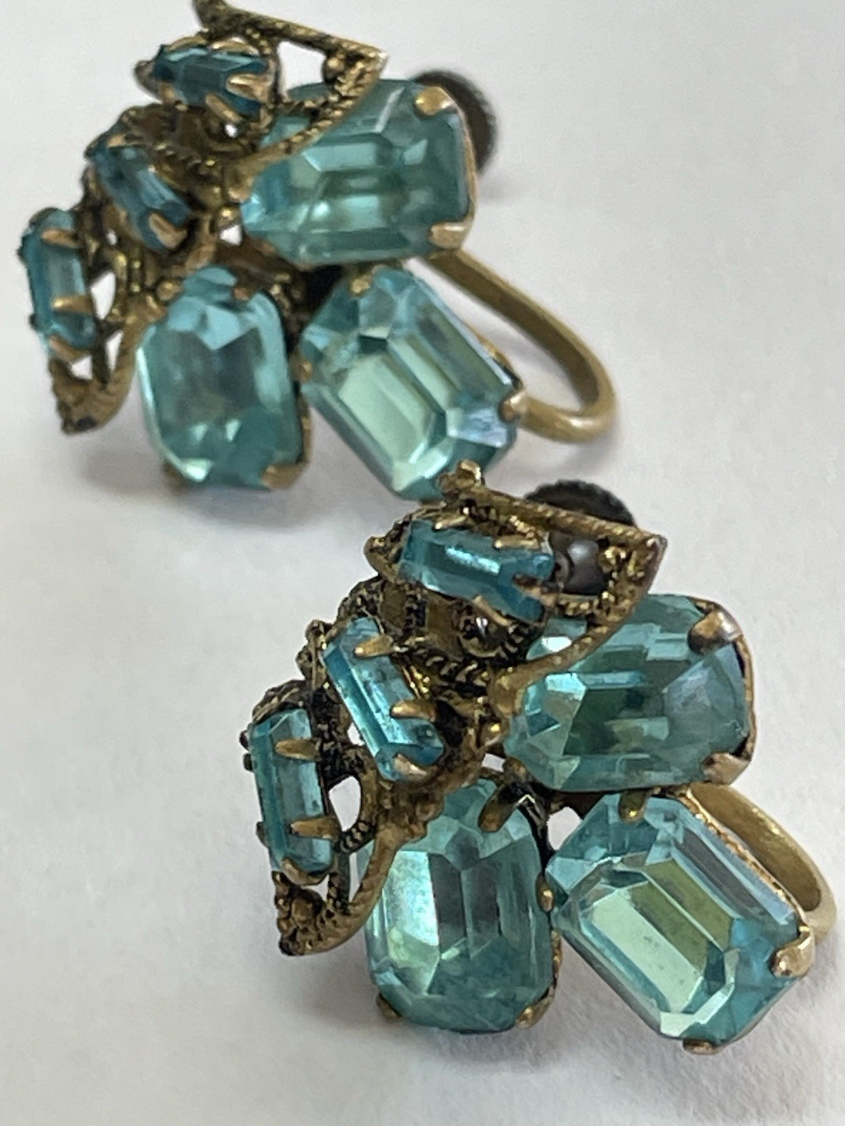 Antique Czechoslovakia Aqua Blue Screw Back Earrings. Art Deco