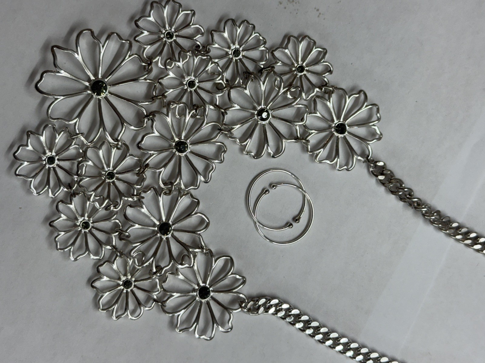 JOAN RIVERS Silver Tone Daisy Bib Necklace w/Translucent Black Rhinestones
