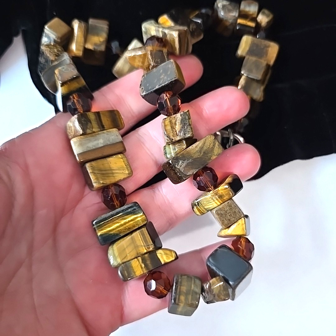 Vintage Chunky Heavy Tiger’s Eye Stone Beads Tea Glass Beads Necklace 20″L