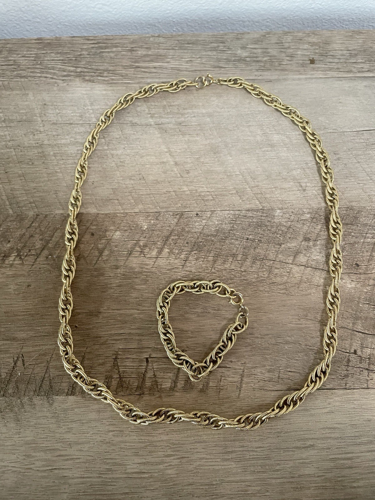 Vintage Long Rope Chain Statement Necklace Gold Tone 28.5” Matching Bracelet