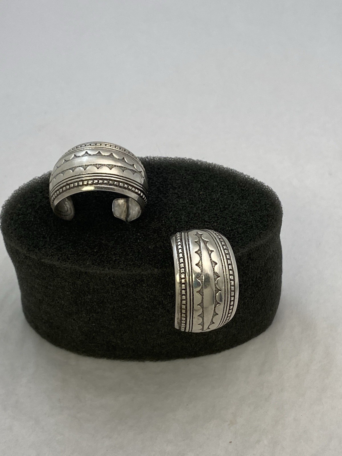Sterling Silver Hoop Earrings Stamped Design 1″ x 5/8″ 9.7 g Pierced Post