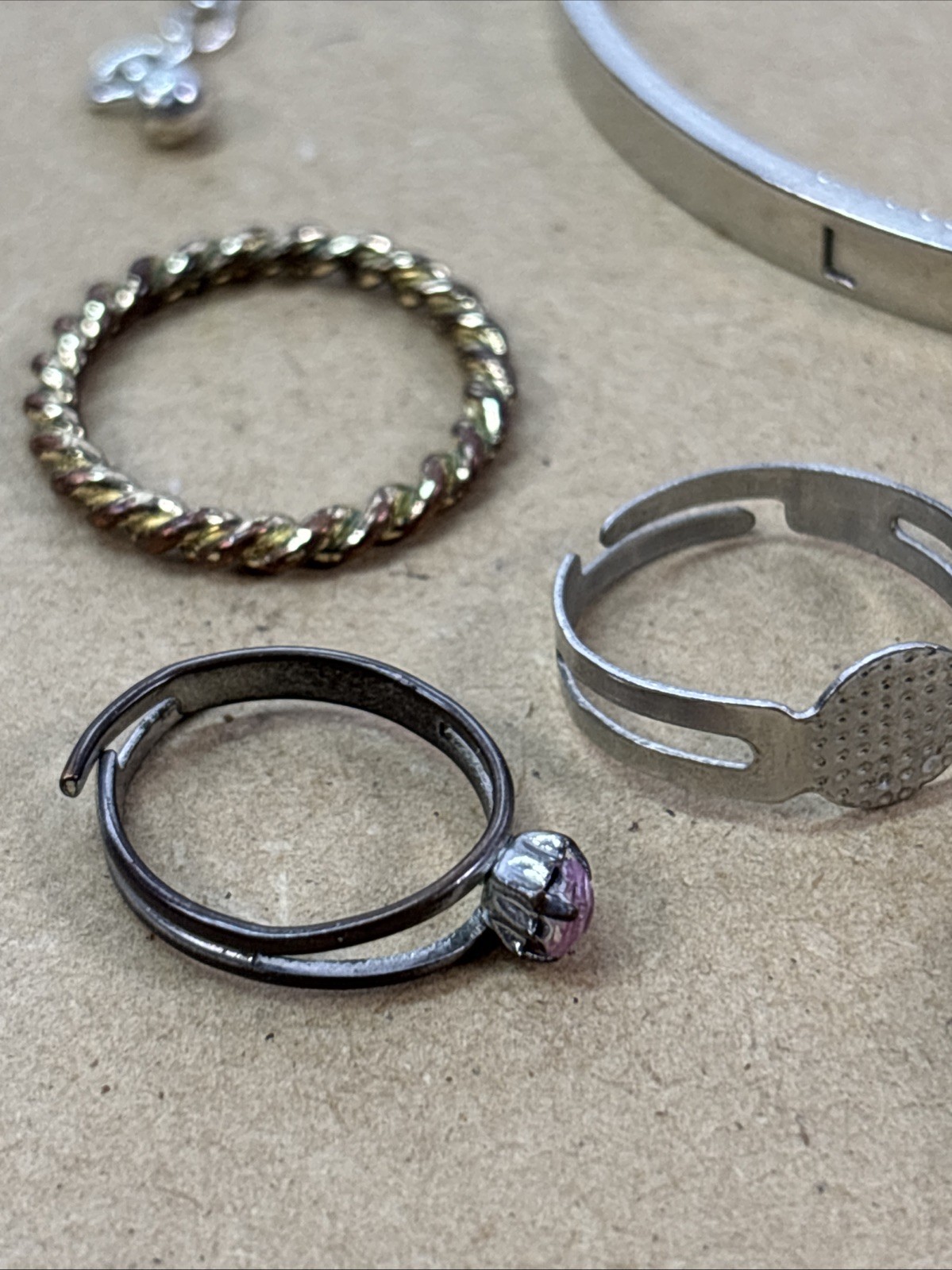 Small Lot of Jewelry Bracelets, Necklaces, & Rings. Religious and Other Styles
