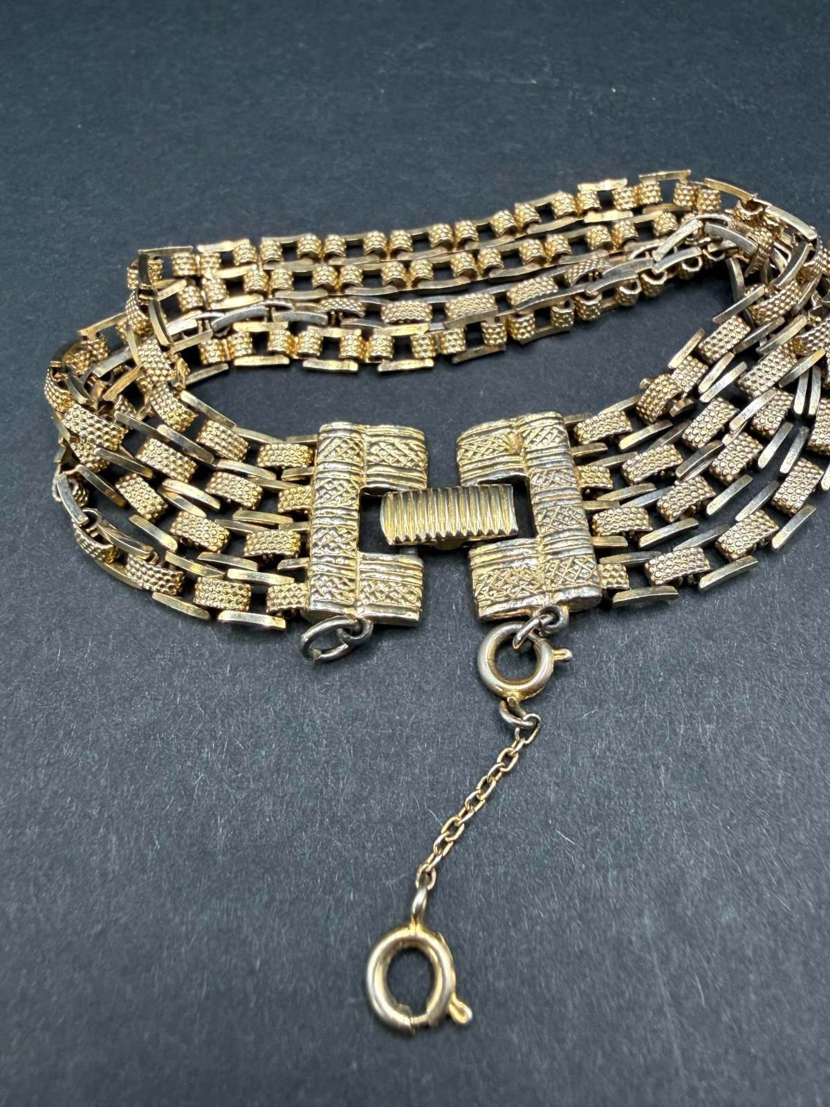 Vintage 50s Goldette NY Bracelet Goldtone Basketweave Chain Mesh 7.25″ Signed