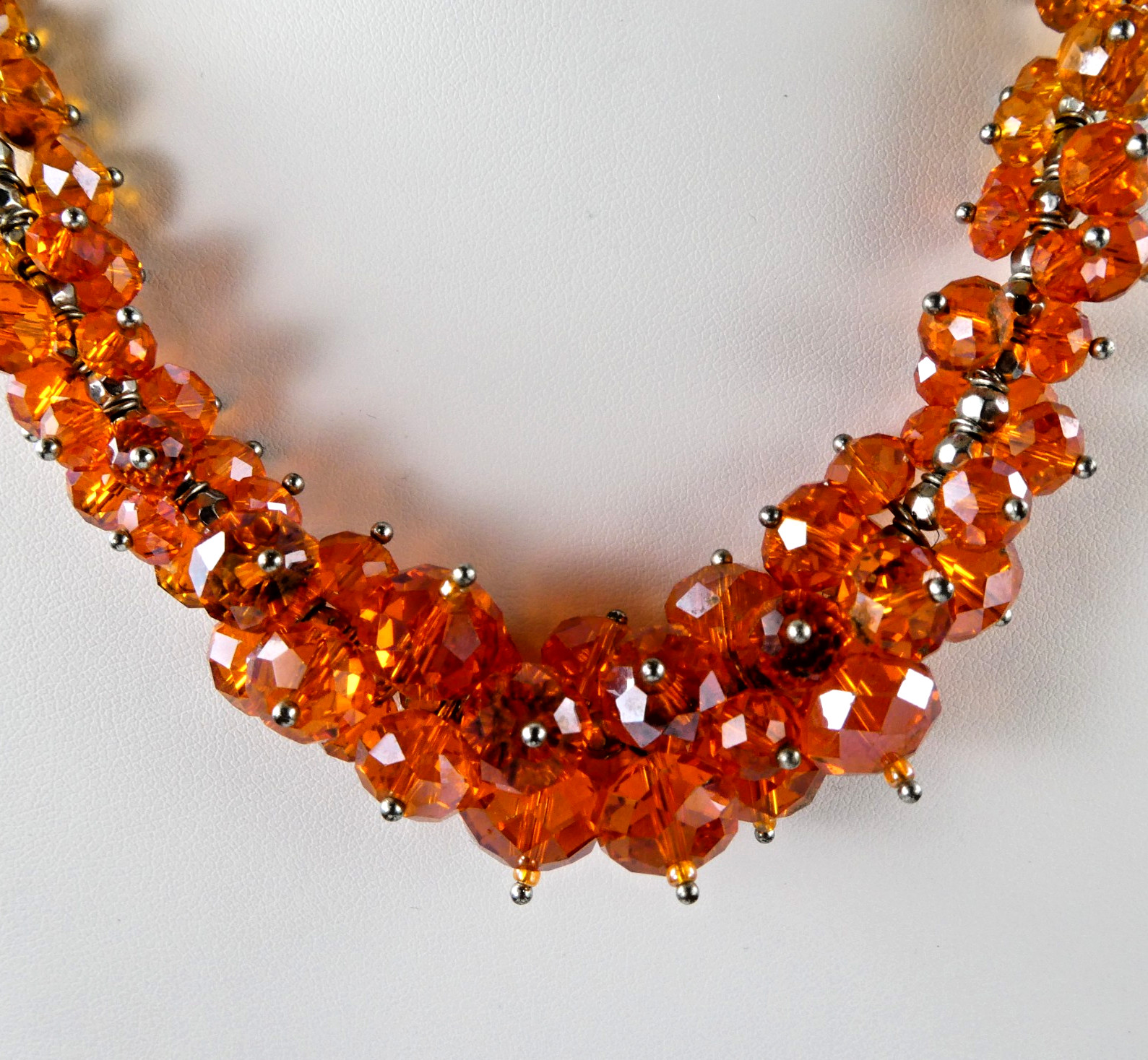 Pretty Glass Crystal ORANGE Beaded Necklace Silver Tone Fashion Jewelry SPARKLE!
