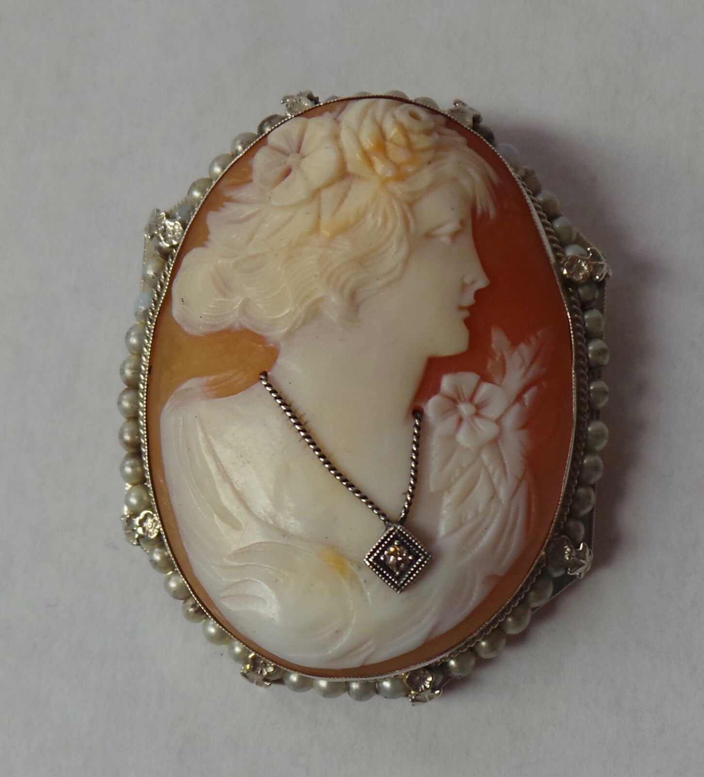 14k White Gold Woman w/ Diamond Necklace Cameo Pendant/Pin 10.9 Grams