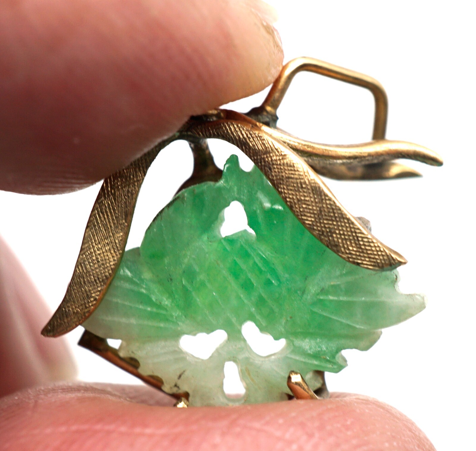 Vintage Green Jadeite Jade Pendant Pierced Floral Design in 14K Gold Setting