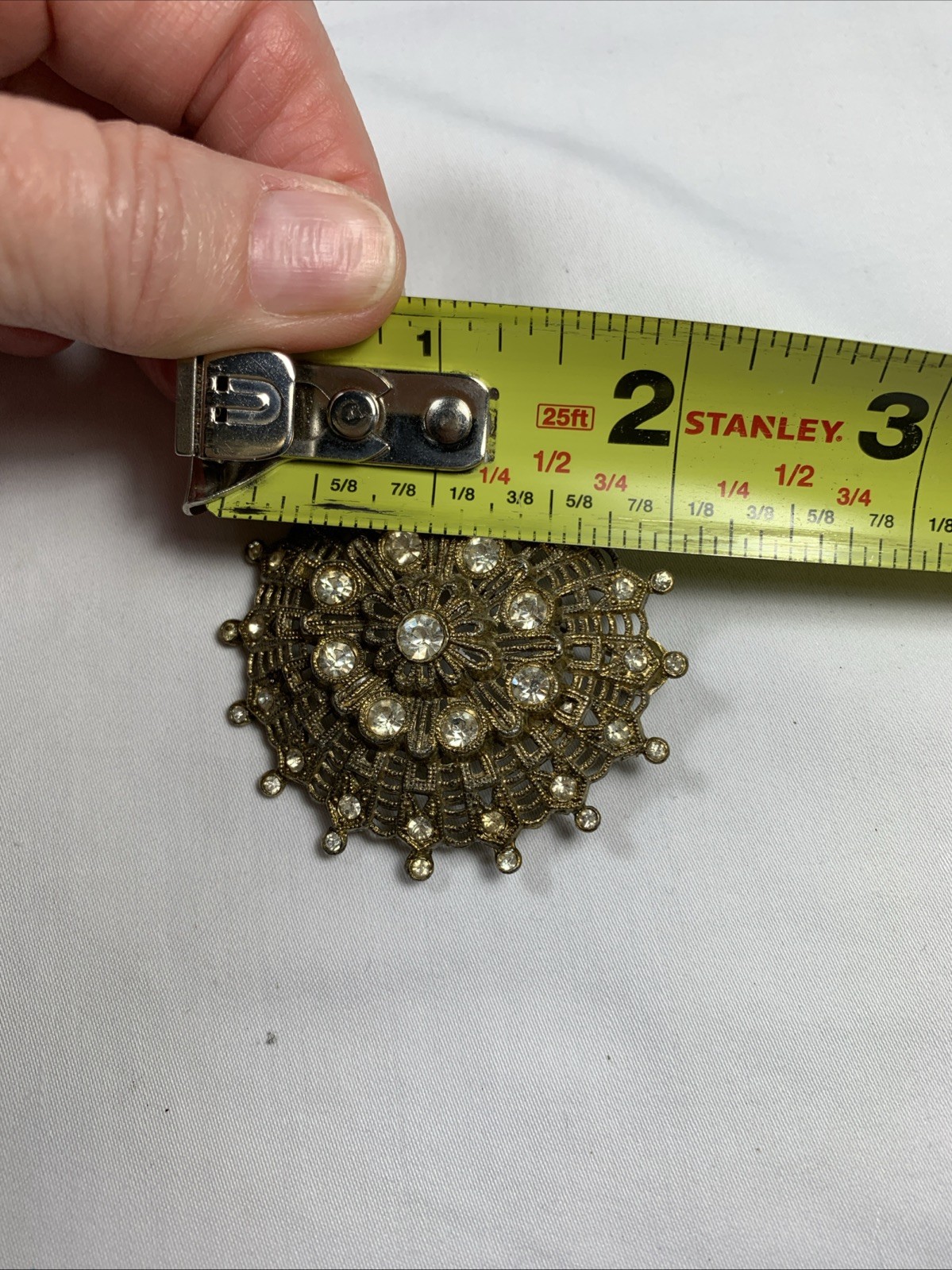 Little Nemo Filigree Rhinestone Pin Brooch