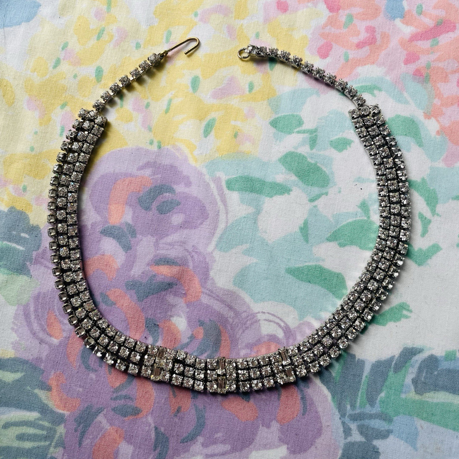 Vintage Rhinestone Choker Necklace Hollywood Glam 50s 60s Silver Glass Stones