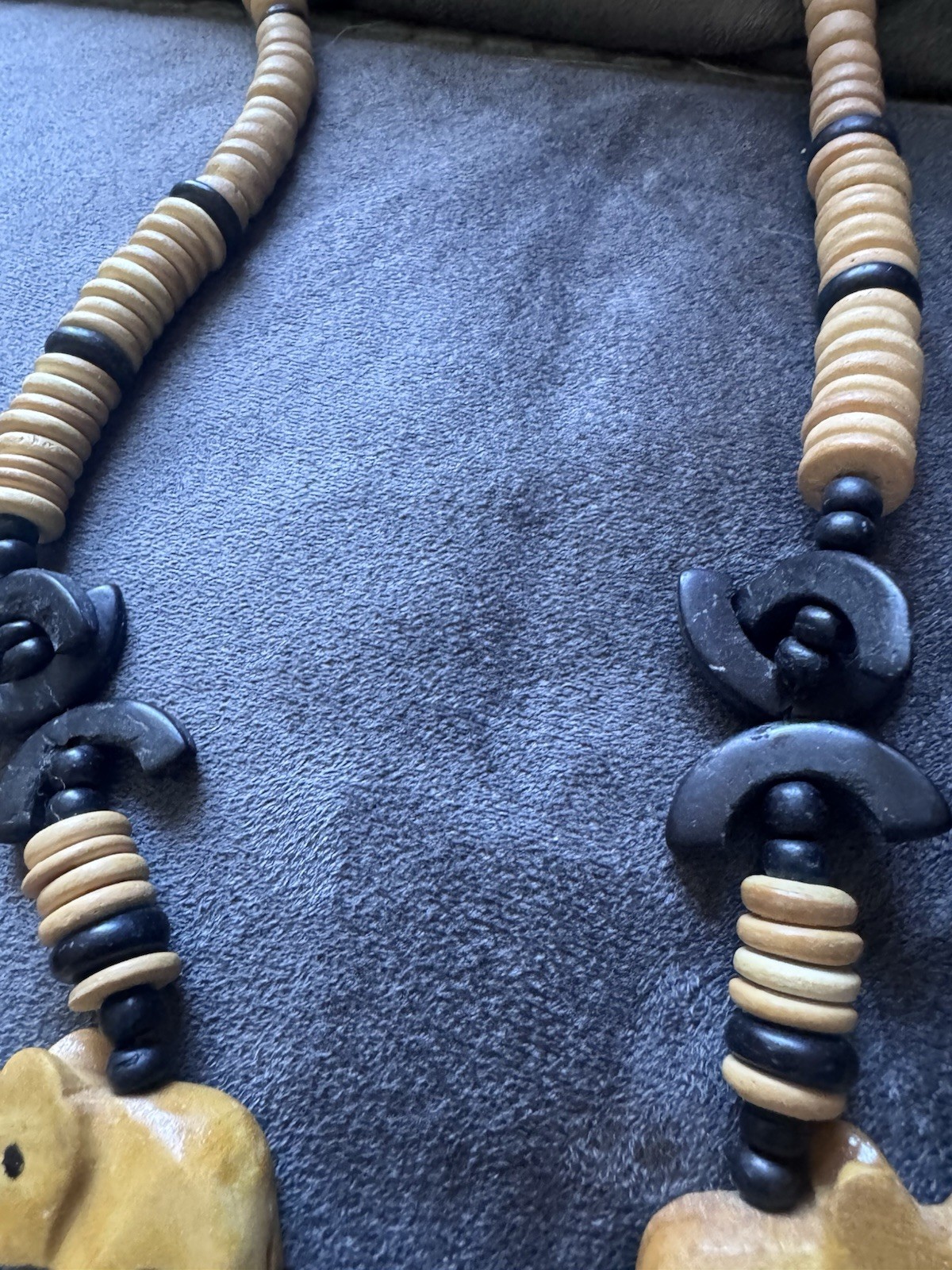 Vintage Elephant And Lion Necklace Carved Wooden Safari African Hand Crafted Art