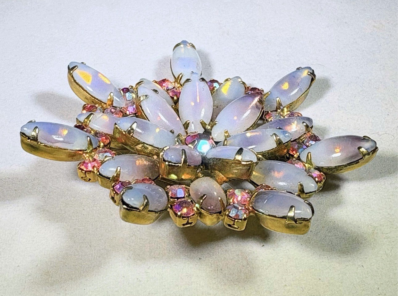 Vintage Juliana D&E Pink Moonstone Aurora Borealis Starburst Brooch Earrings Set