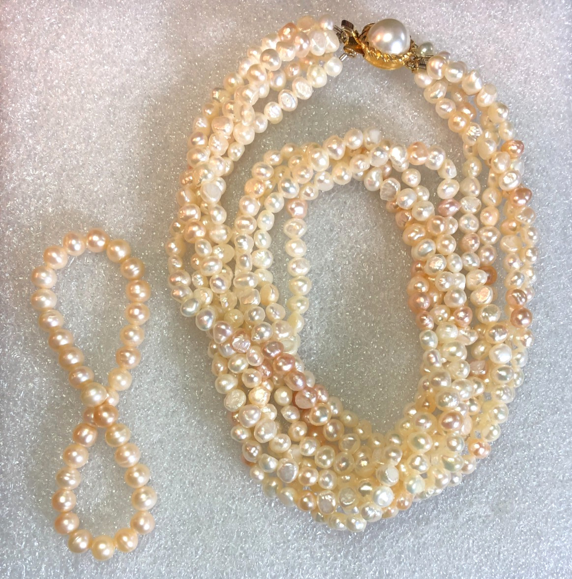 Vintage Peach Cream Cultured Pearl Multi Strand Necklace +Stretch Bracelet P9