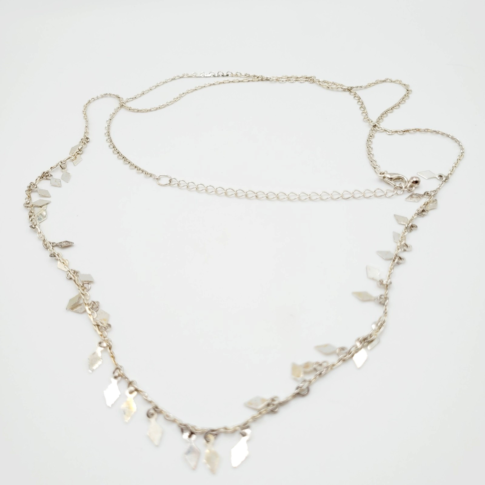 Fringe Geometric Metal Shapes Silver Tone Vintage Single Strand Necklace 39 inch