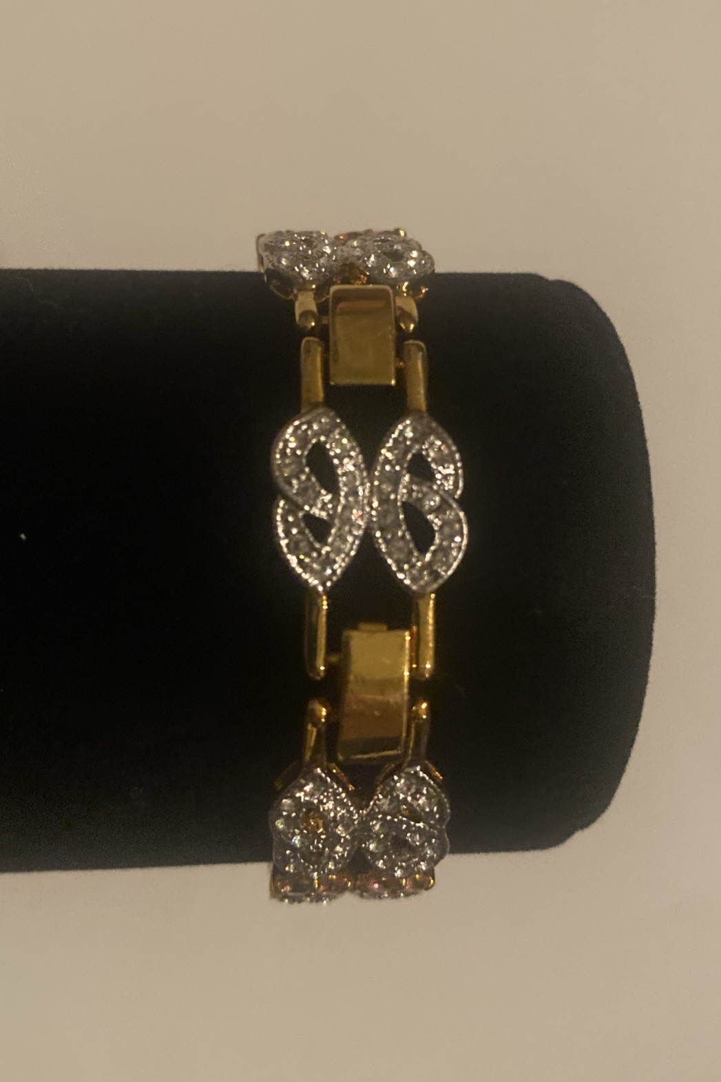 Camrose & Kross JBK Jacqueline Kennedy Pink Stones Crystal Gold Channel Bracelet