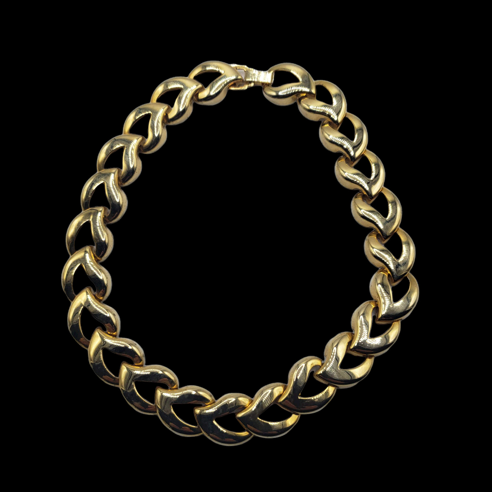 STATEMENT Chunky Chain Link Necklace Collar Length Gold Tone Retro Heart Leaf
