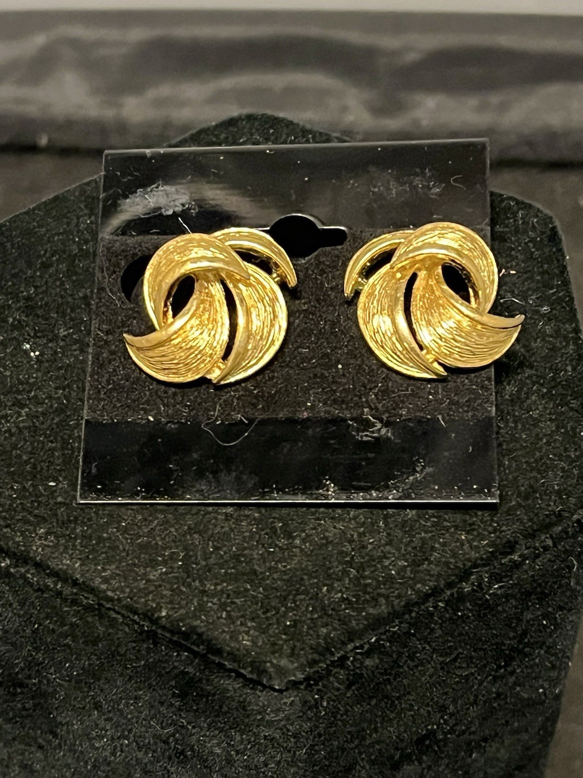 Vintage Givenchy Paris New York Gold Tone Textured Swirl Post Earrings Pierced
