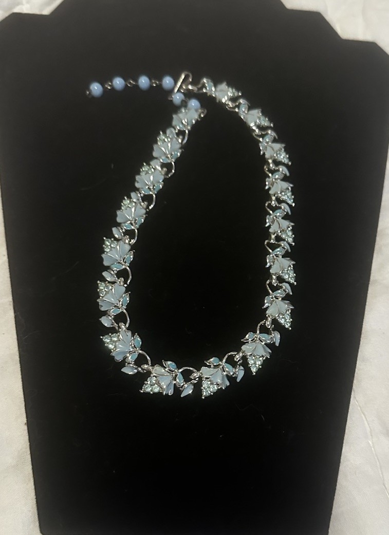 Coro Vintage Signed Pegasus Blue Enamel Rhinestones Floral Necklace Choker