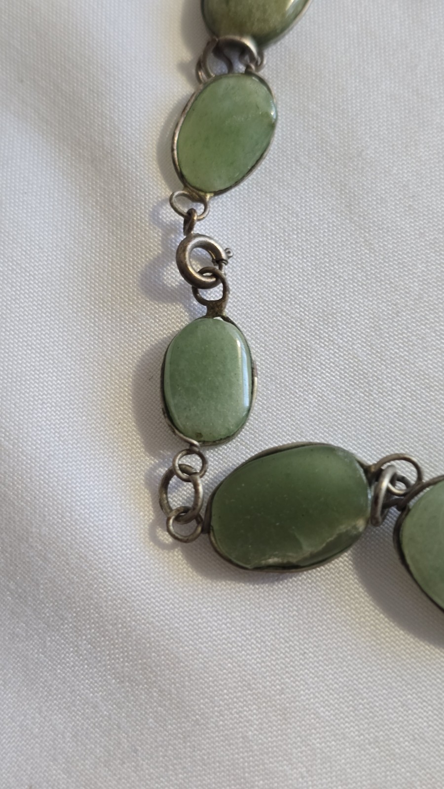 Vtg. 22″ Necklace & 8″ Bracelet Art Deco Light Green Aventurine?/Jade? Rare Find