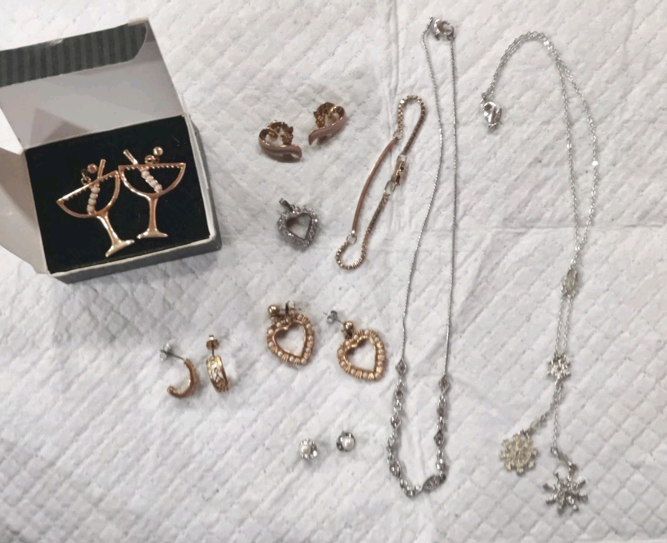9 Piece Avon Jewelry Lot – Vintage