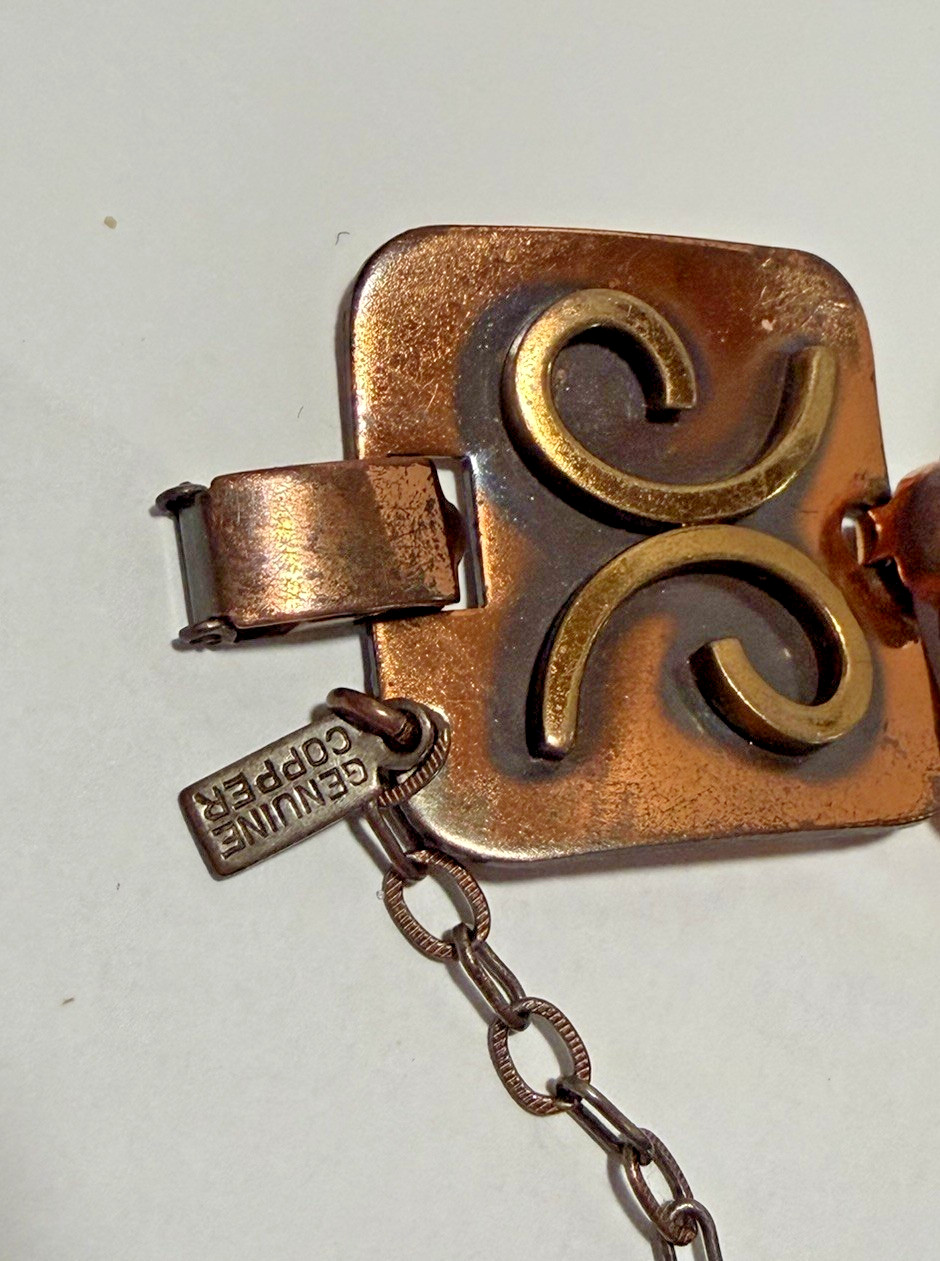 COPPER-Vintage Bracelet & Matching Clip On Earrings Marked Copper. 6.5”