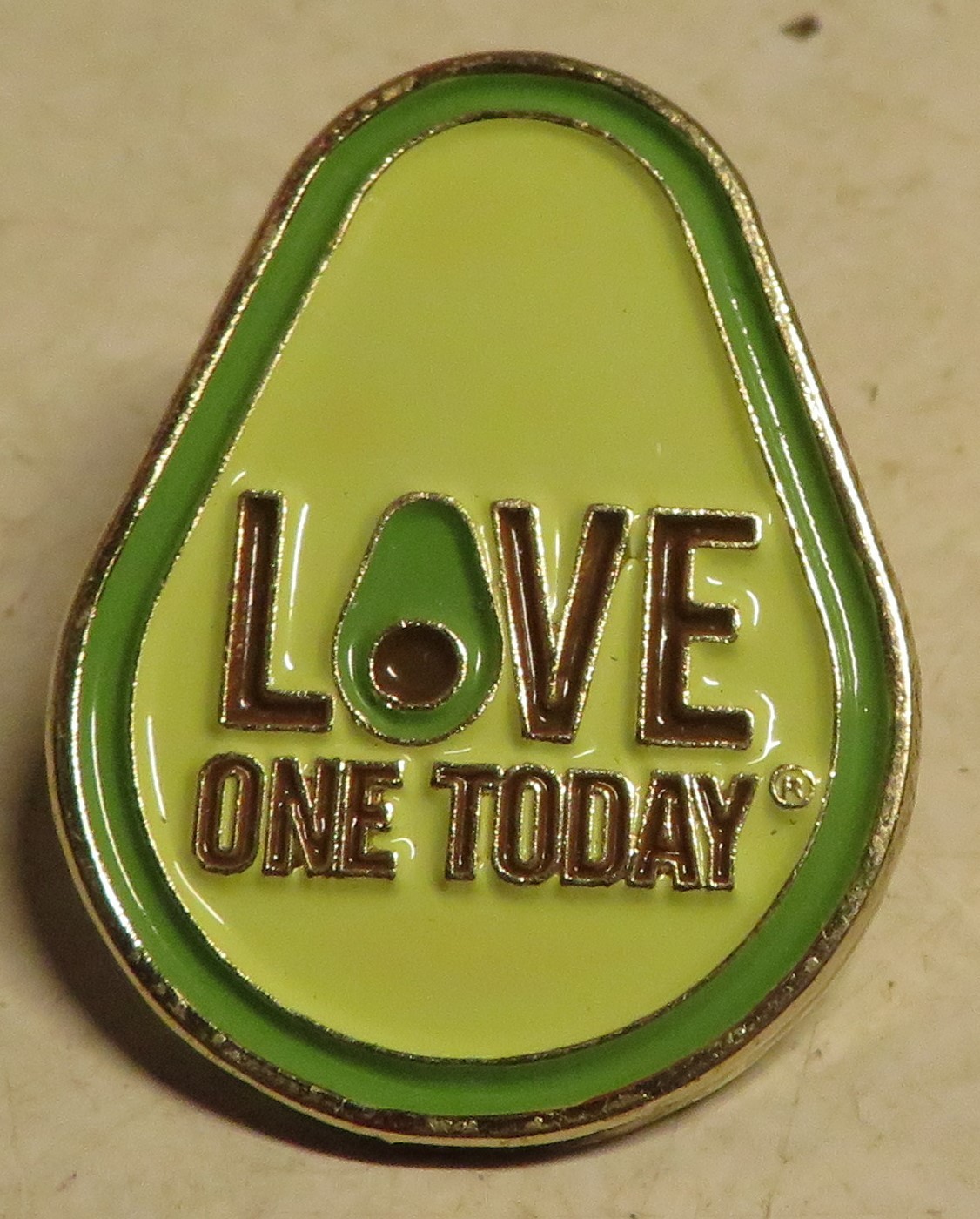 Avocado Pin Brooch Excellent Condition Love One Today 1-1/4″ Tall GoldTone Green