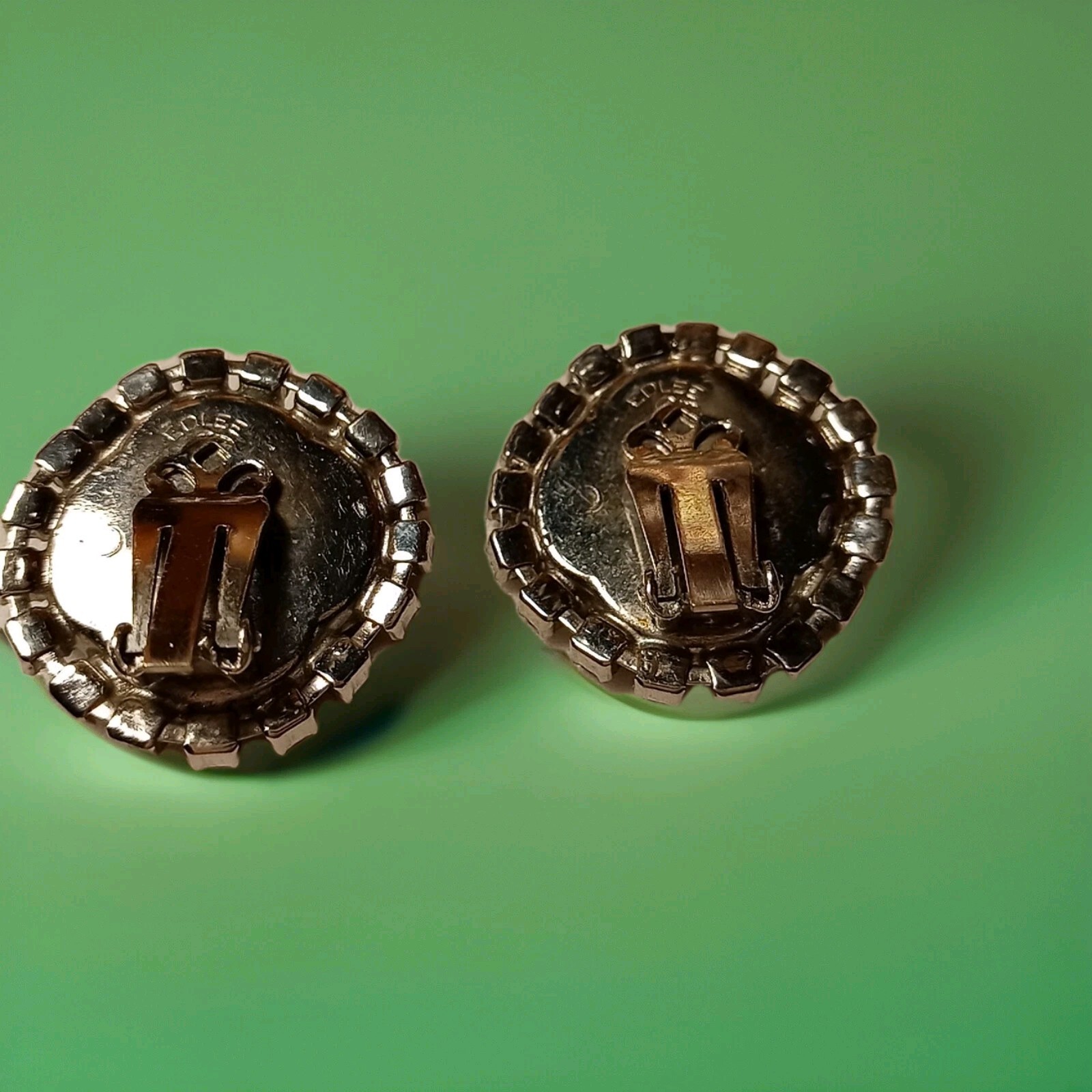 Signed Edlee Beautiful Vintage Clip-on Rhinestone Earrings