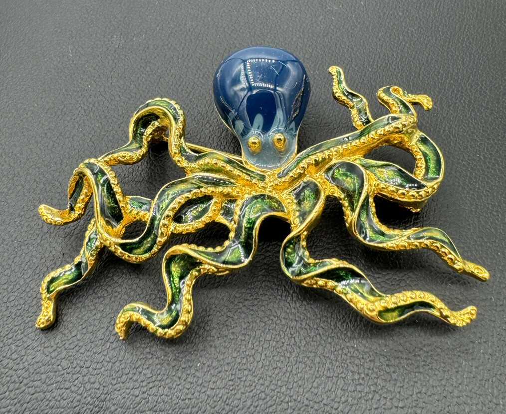 Vintage MFA Museum of Fine Arts Octopus Enamel Brooch Pin Beach Sea Creatures