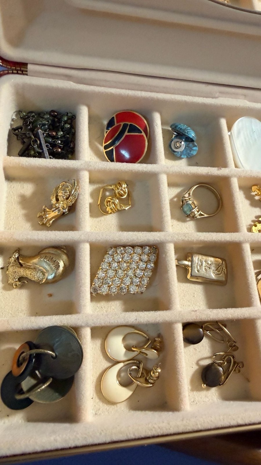 Vintage Costume Jewelry Mixex Collection W/ Box