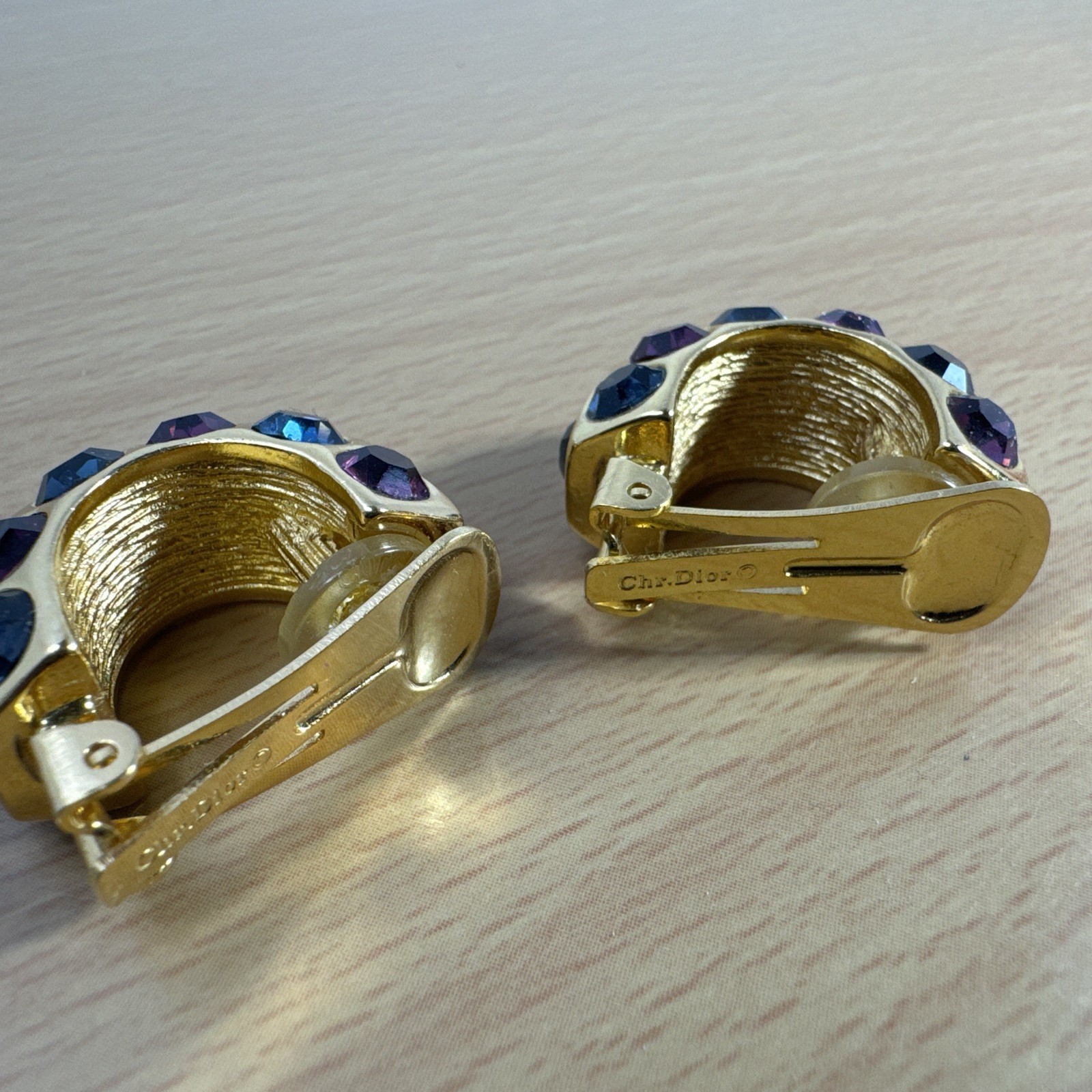 Vintage CHRISTIAN DIOR gold plated amethyst sapphire crystals clip on earrings