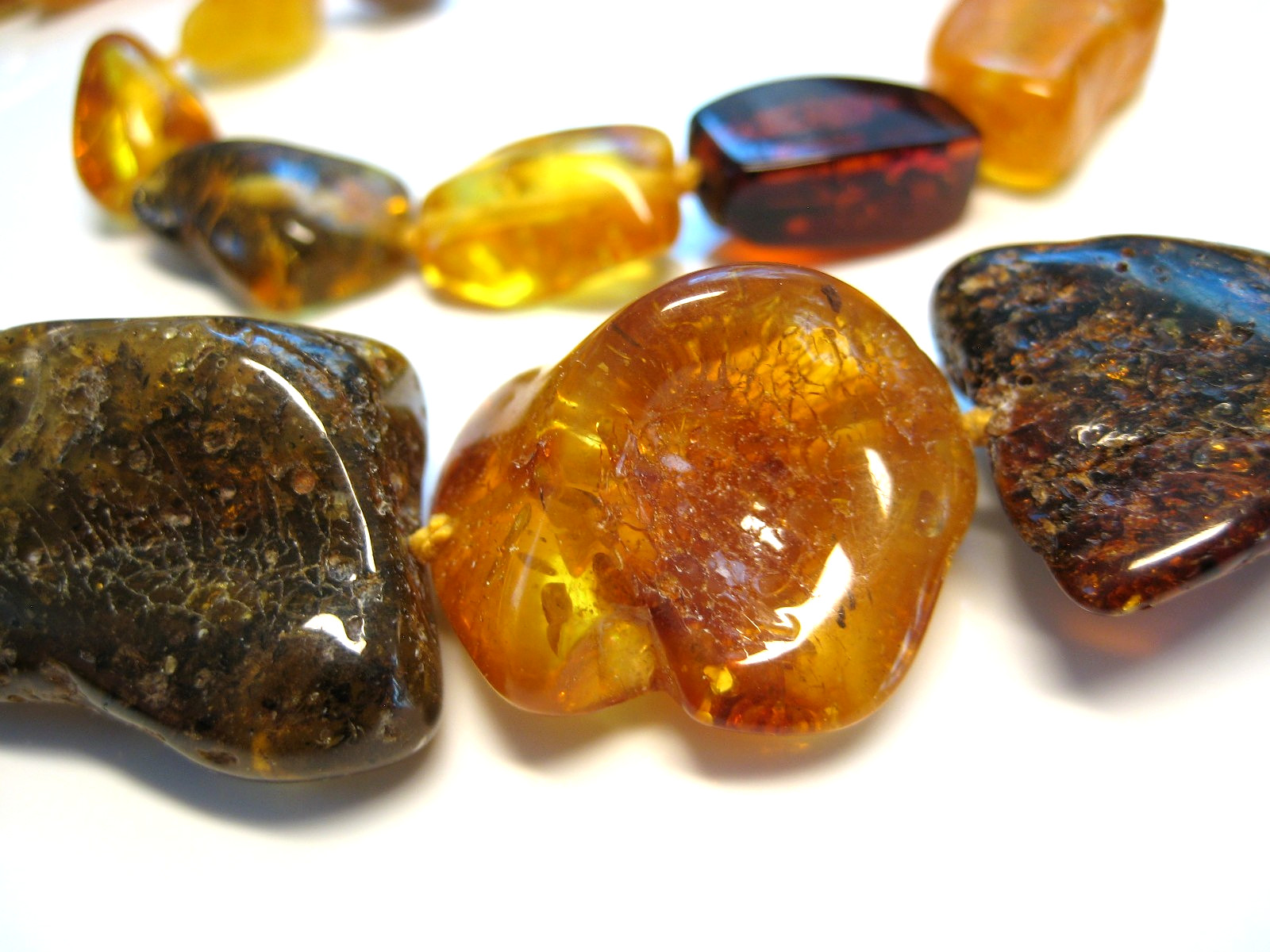 Genuine Massive Amber Beautiful Baltic Amber Necklace 25 inches 42-45 gr. !!!