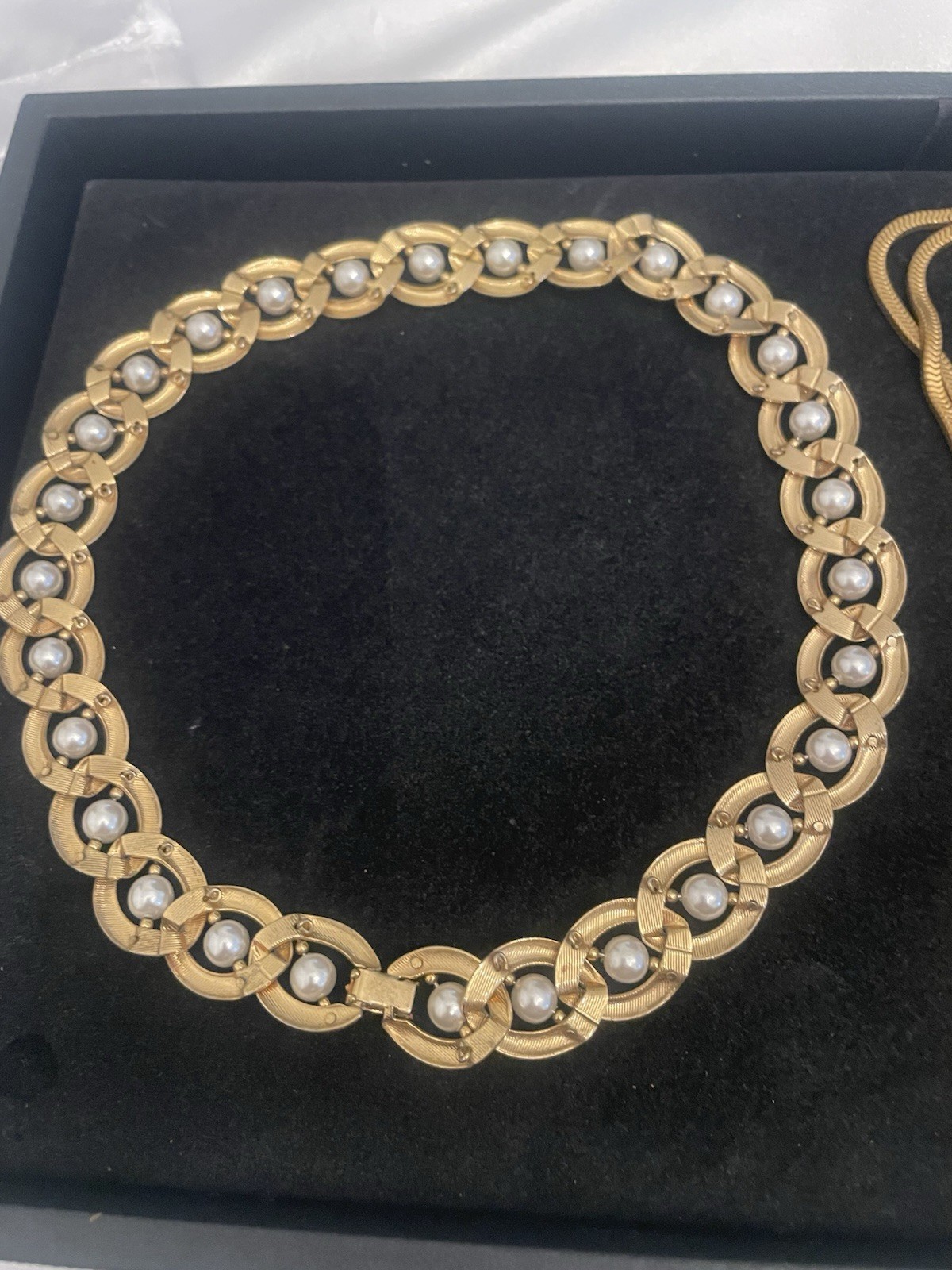 G-Tone Faux Pearl Jewelry Lot NECKLACES Omega Choker Twisted Cable Links Chain