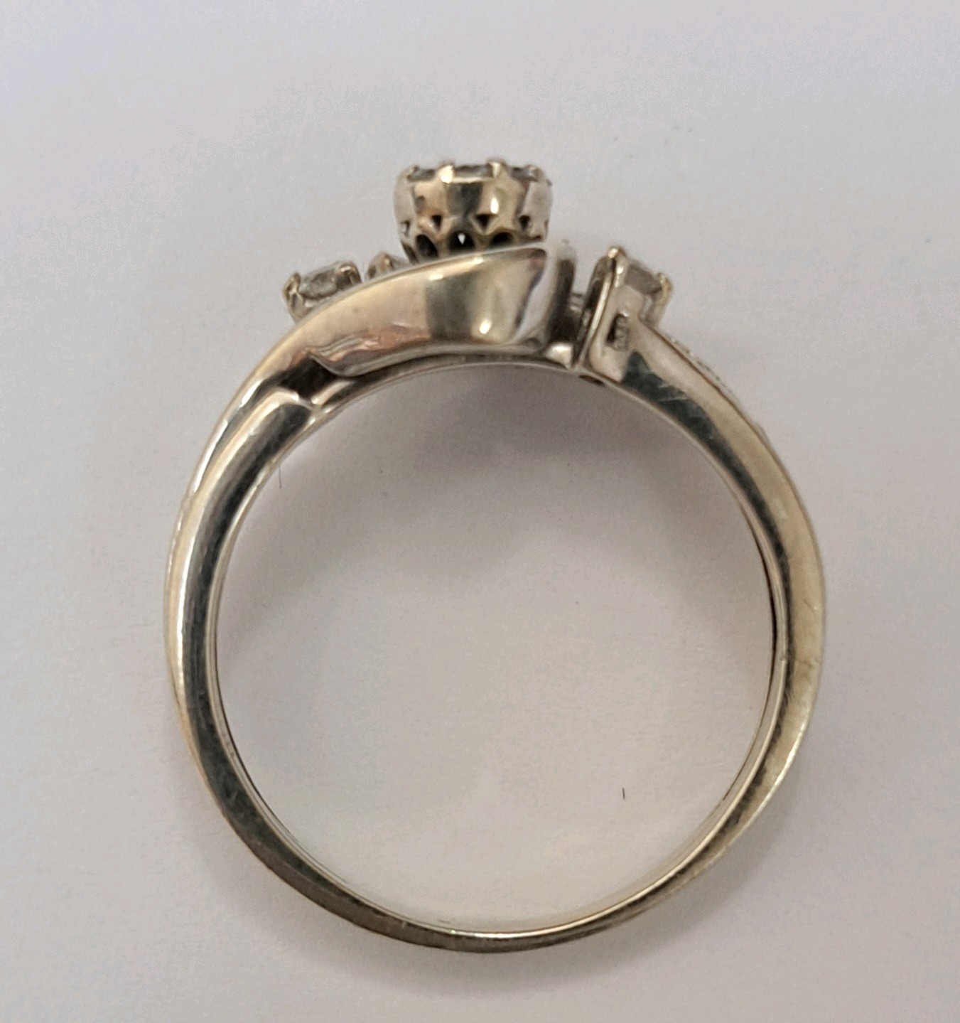 1/3 Kt Cluster Diamond, 29 Diamonds, Engagement Ring, White Gold, Cert Of Auth.