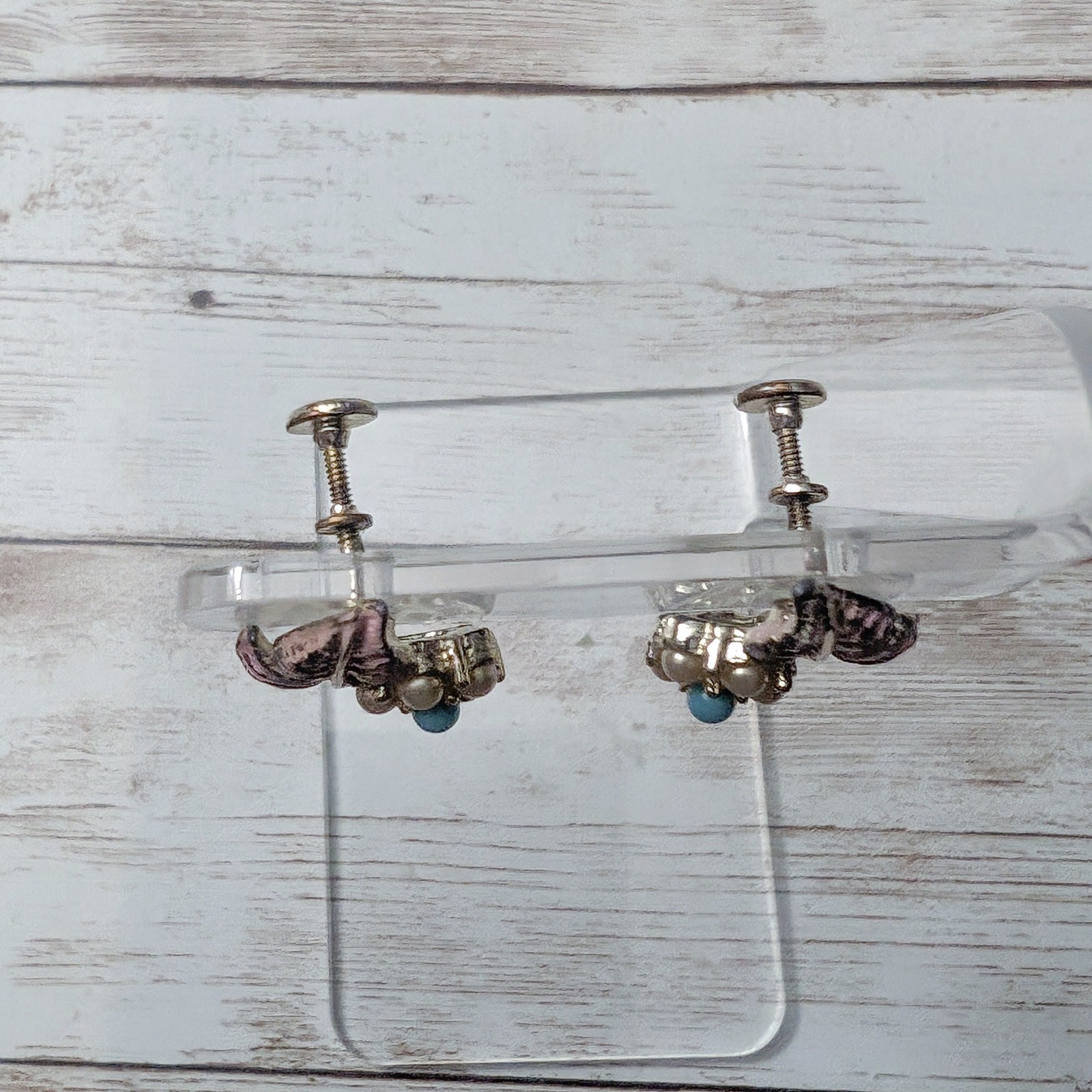 Vintage Screw Back Earrings – Pink Leaf with Cream & Turquoise Tone Accents