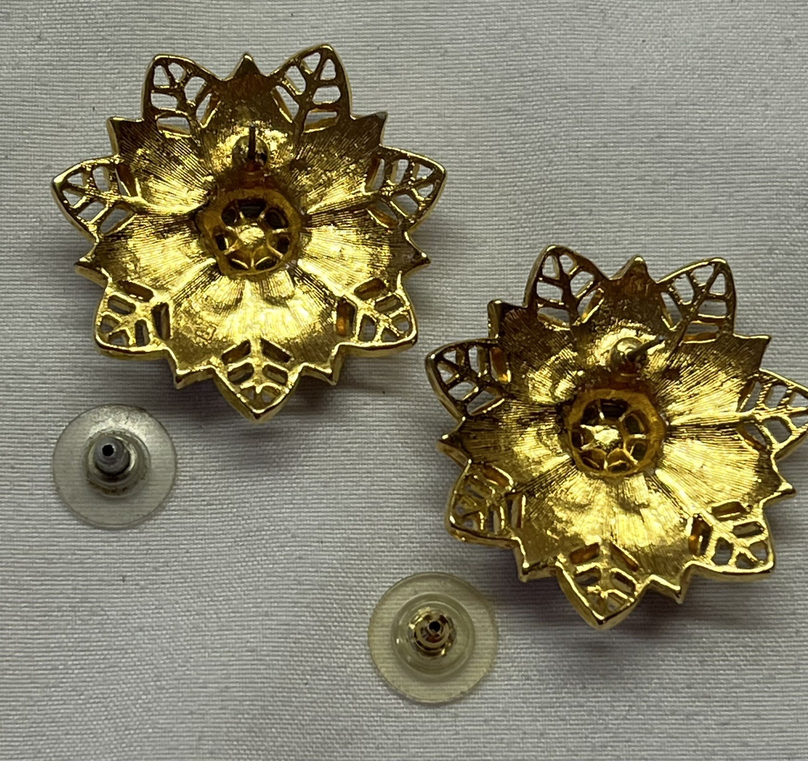 Vintage 90’s Avon Gold Tone Black Floral Pierced Earrings Rhinestones