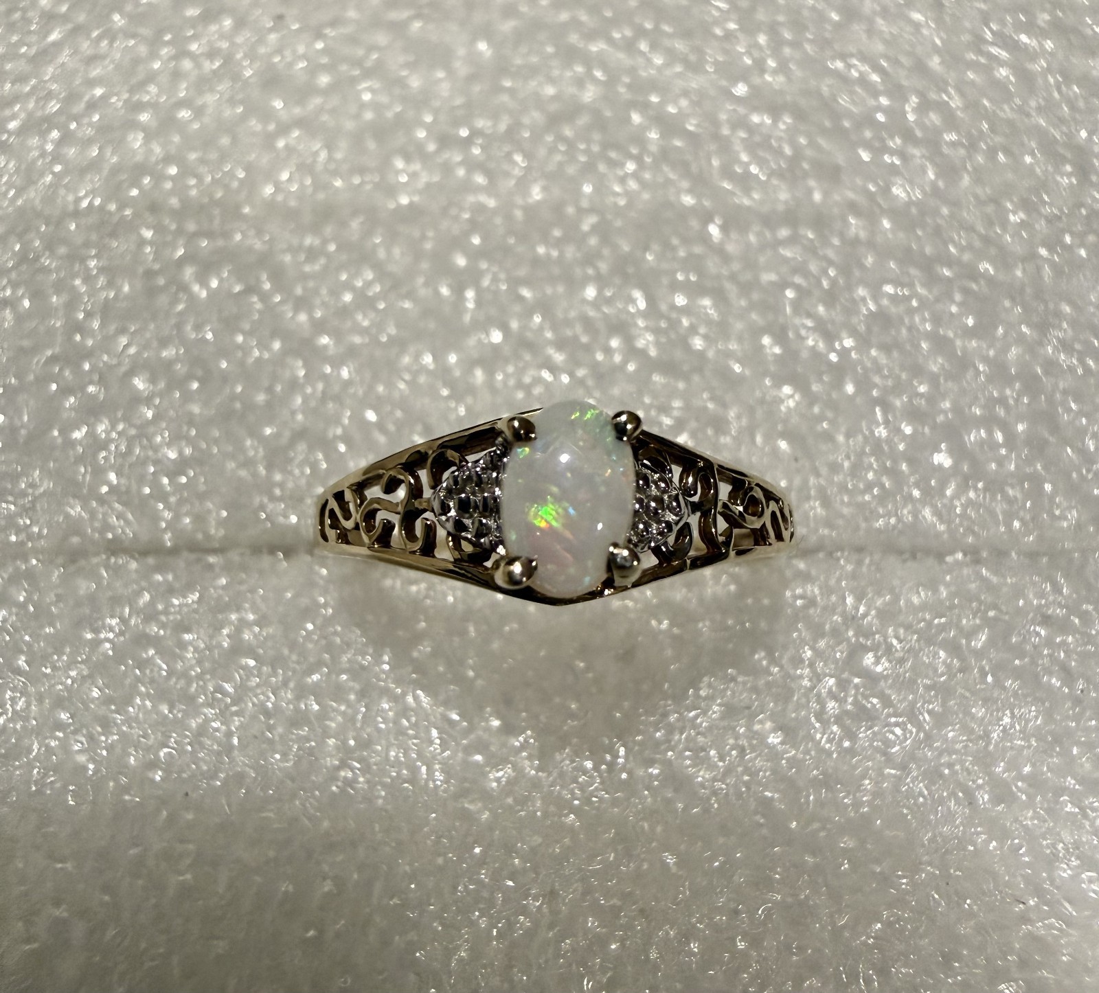 Vintage T&C 10k Gold Opal Ring Size 6.75