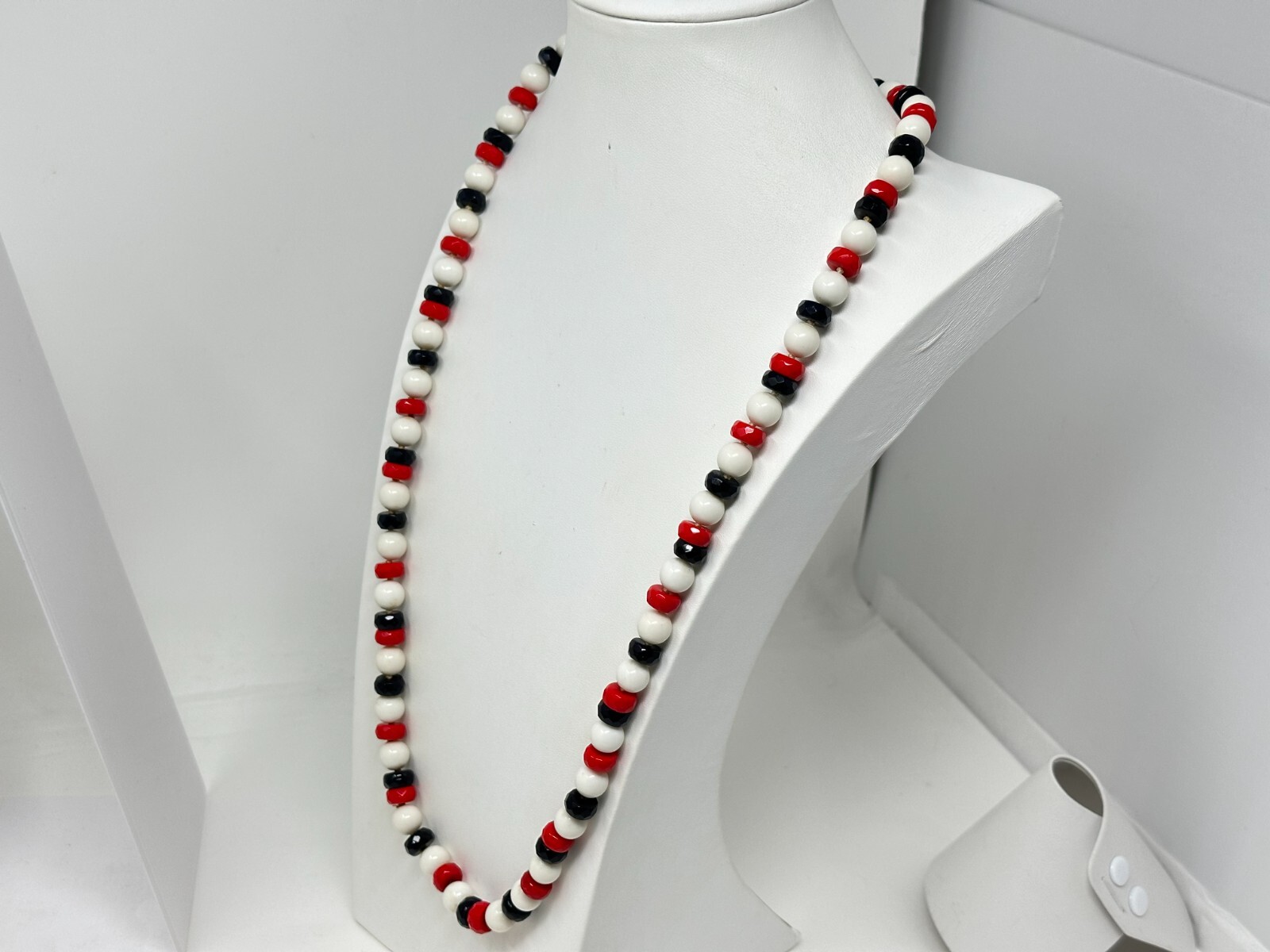 Vintage Red White & Blue Glass & Plastic Bead 30″ Long Necklace