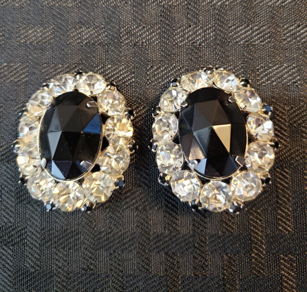 Vintage Alexis Kirk Faceted Black and Clear Crystal Statement Clip-on Earrings