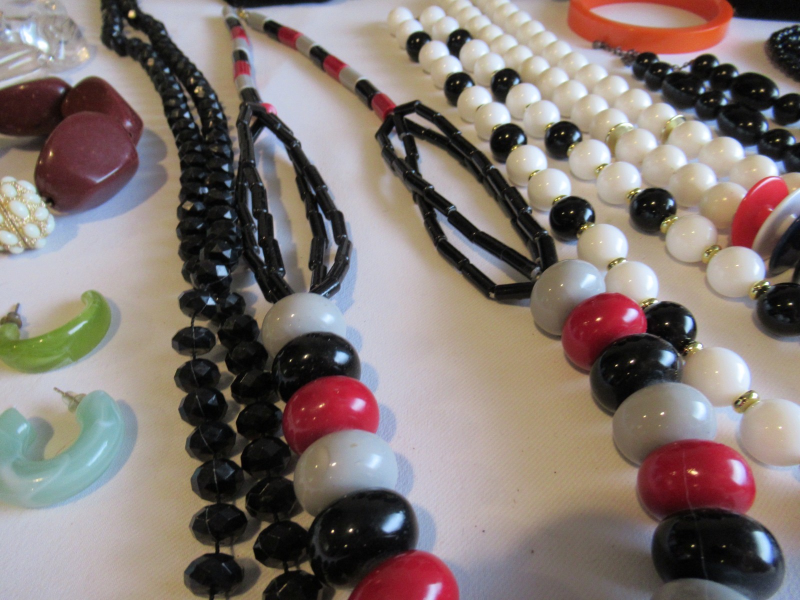 Vintage & Modern Retro Lucite Acrylic Jewelry Lot 17 pcs