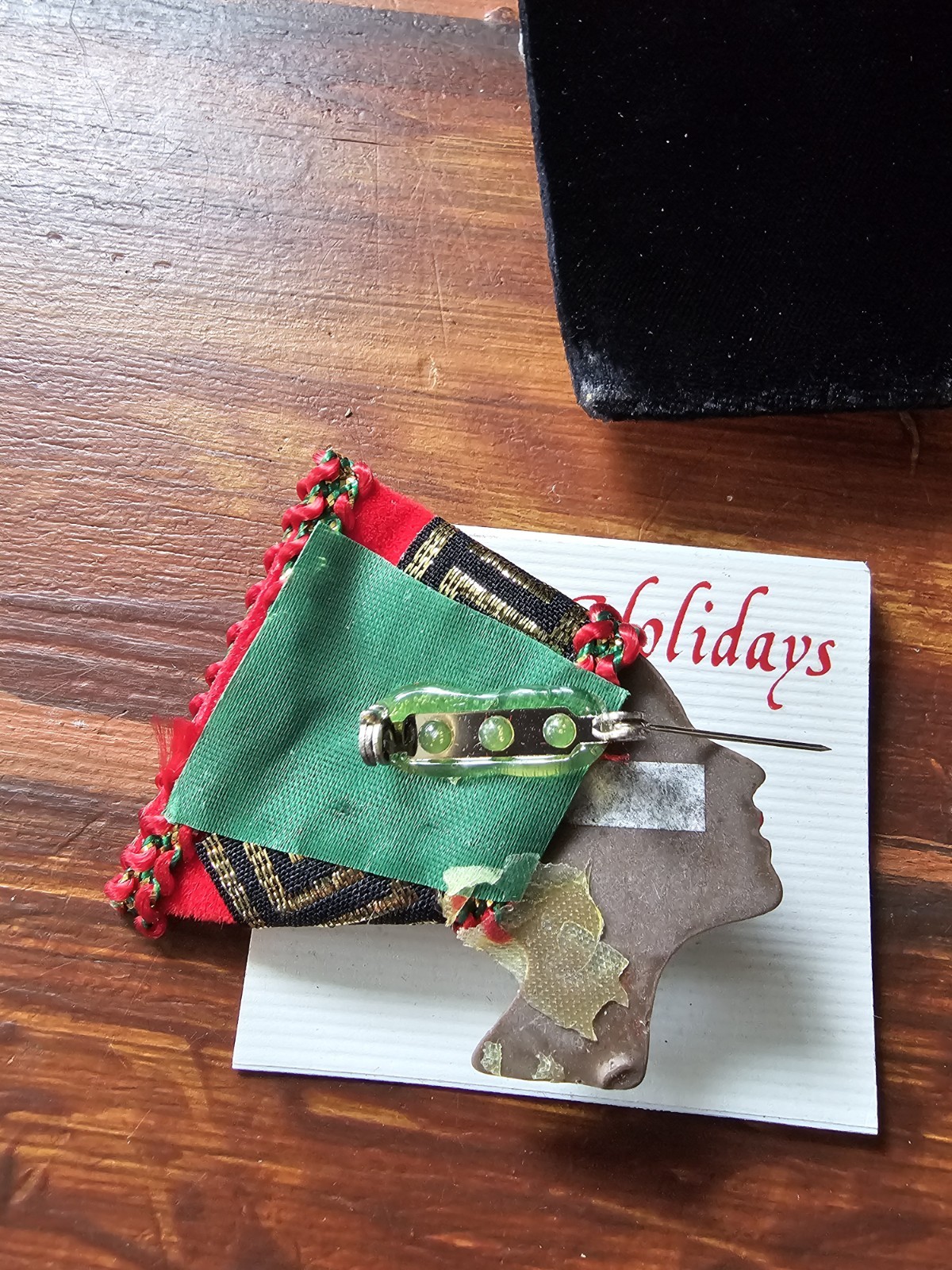 Vtg Brooch Fashion Jewelry African Woman Face Head Pin Kente Wrap Holiday