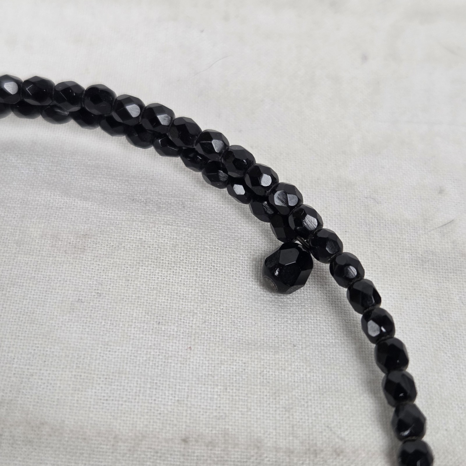 Vintage Black Crystal Wire Choker Beaded Necklace Cocktail Party Elegant Sparkle